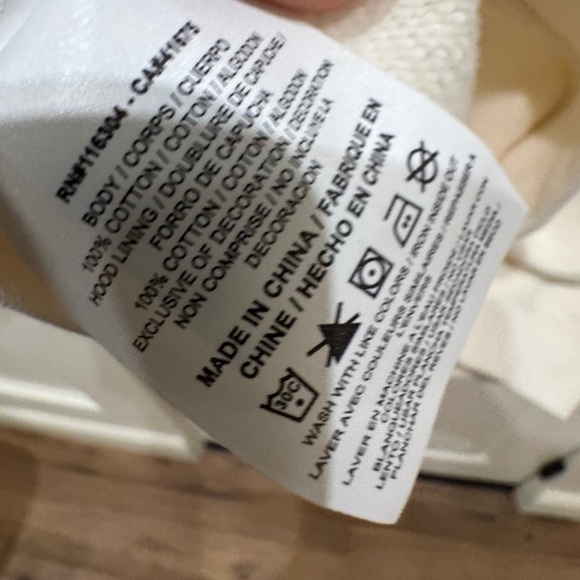 CONVERSE Outdoors Art Graphic Hoodie Off white small $65 - Picture 8 of 9